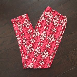 🔴Lularoe Tall and Curvy